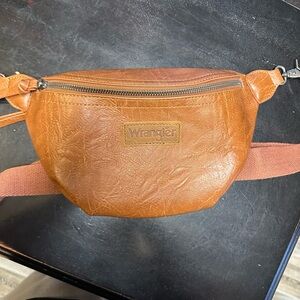 Wrangler Tan Leather crossbody
